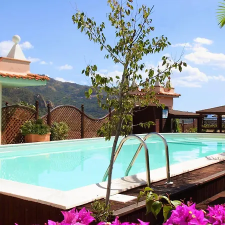 Hotel D'orange D'alcantara 3*